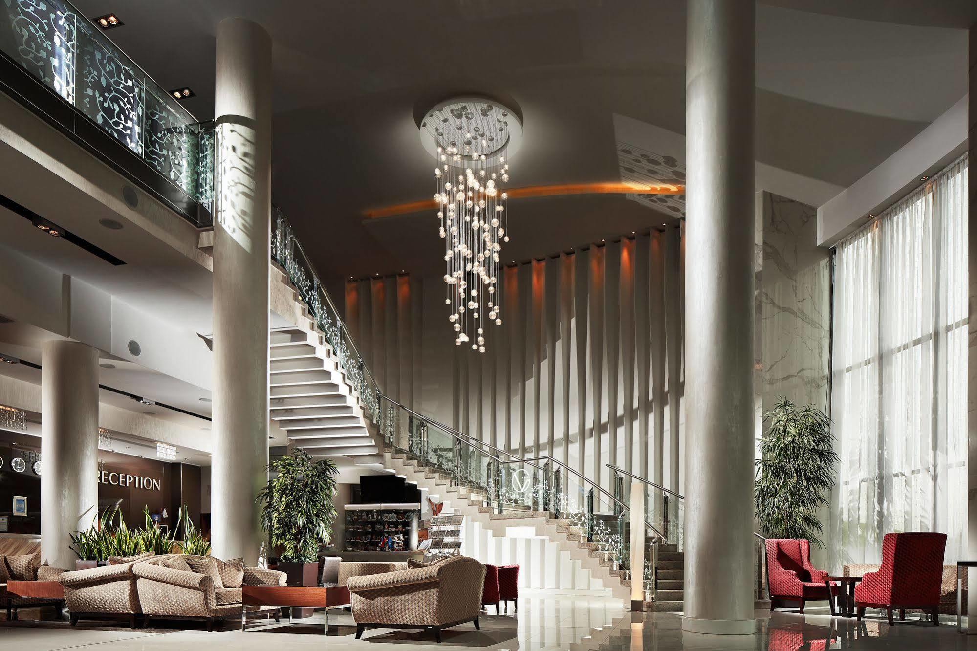 Victoria Hotel & Business Centre Minsk Exterior foto